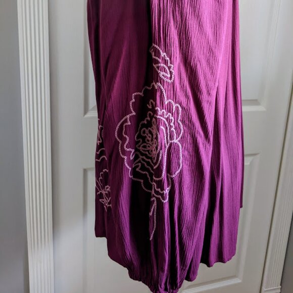 Ladies top - Picture 3 of 10